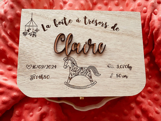 Grande boîte à trésor personnalisée