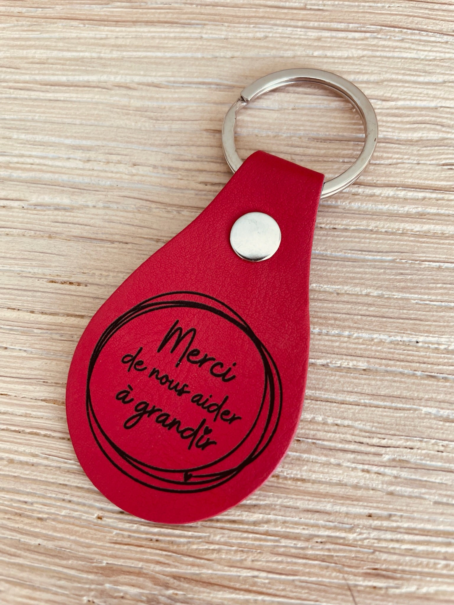 Porte clé cuir coloré Rouge Merci Nous’Aut 2